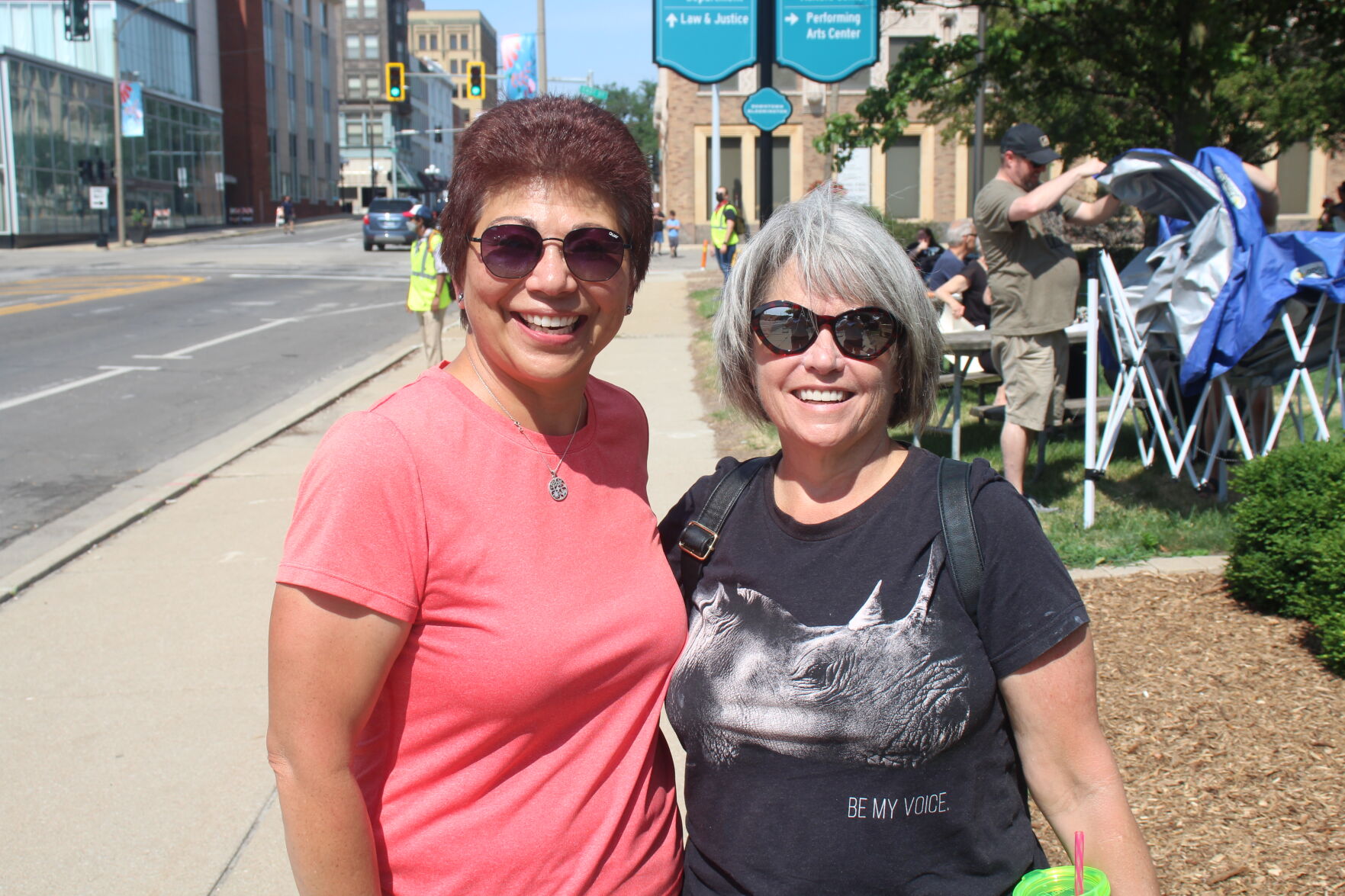 070522-blm-loc-4funeral.JPG